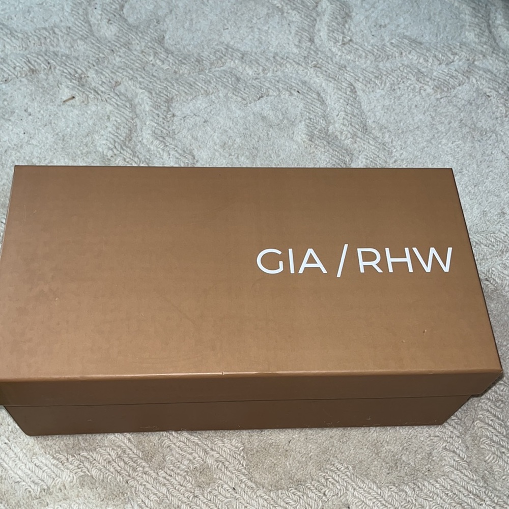 GIA X RHW Strappy wedge sandals in Light Green - Picture 5 of 7